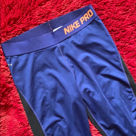 Nike Pro blue & black cropped compression leggings - Picture 2 of 12